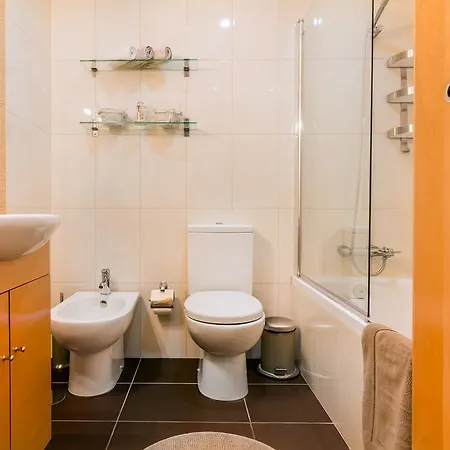 Camoes Executive Flat Апартаменты