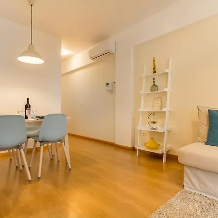 Camoes Executive Flat Oporto